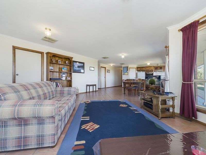 21 Skurray Court, Cockatoo Valley SA 5351