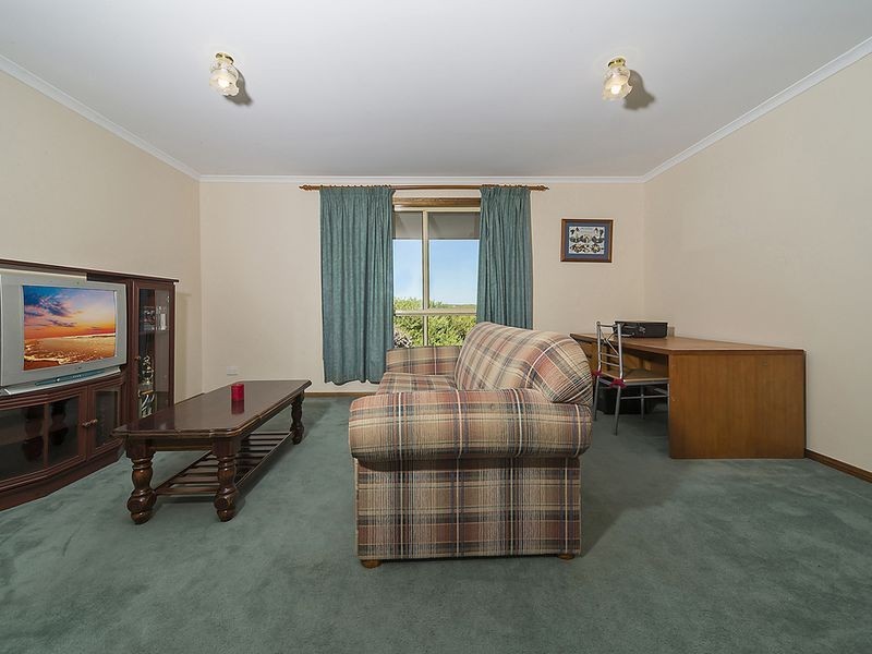 21 Skurray Court, Cockatoo Valley SA 5351