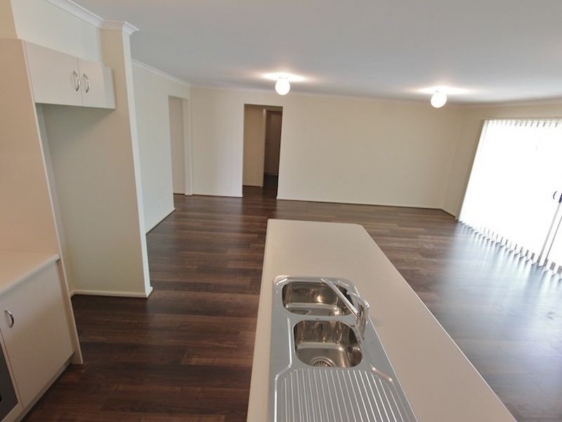 8/61 Para Road, Evanston SA 5116