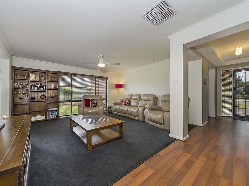 9 Coleman Parade, Evanston Park SA 5116