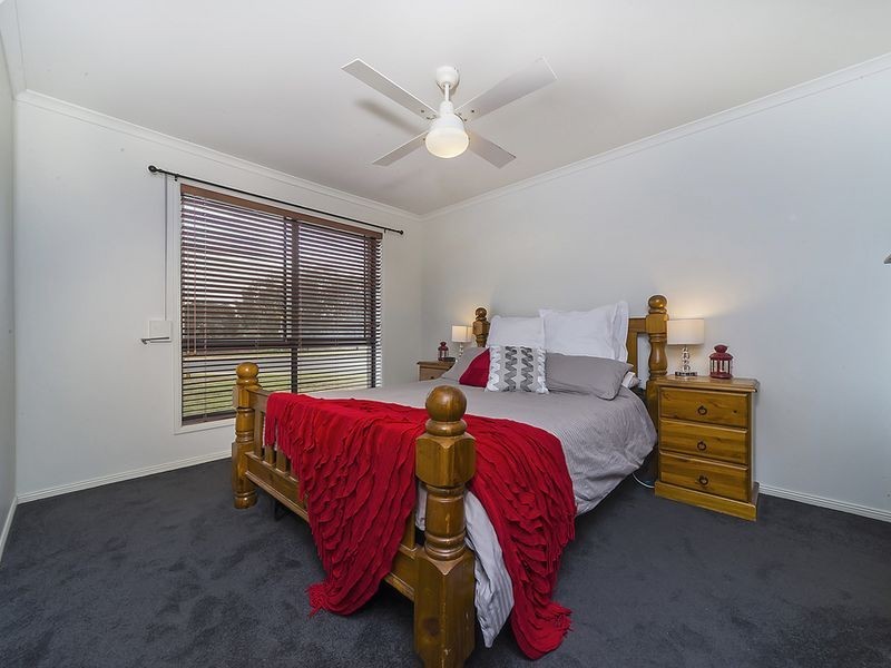 9 Coleman Parade, Evanston Park SA 5116