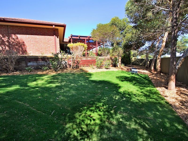 15 Wintulich Ave, Gawler East SA 5118