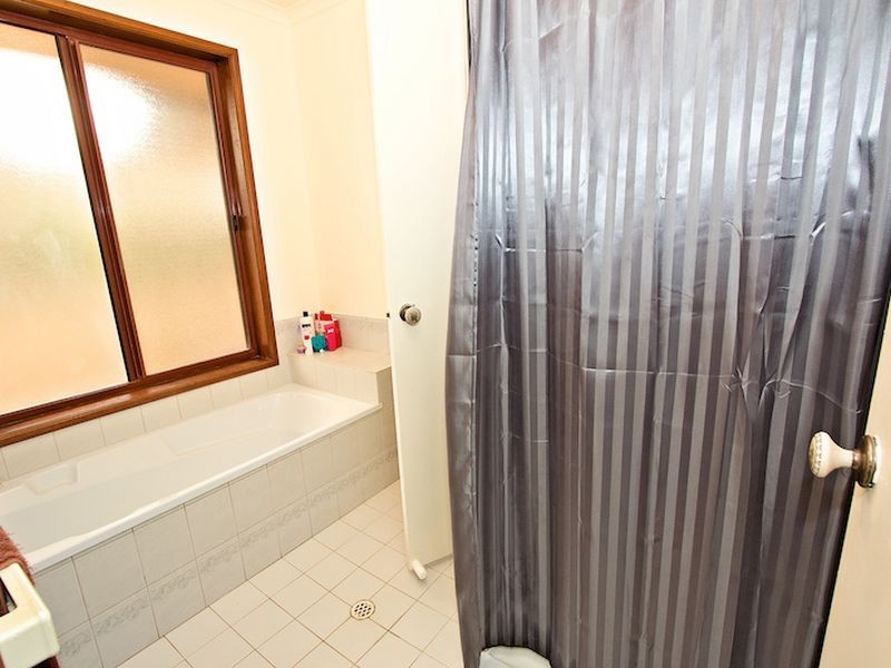 15 Wintulich Ave, Gawler East SA 5118