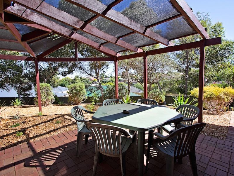 15 Wintulich Ave, Gawler East SA 5118