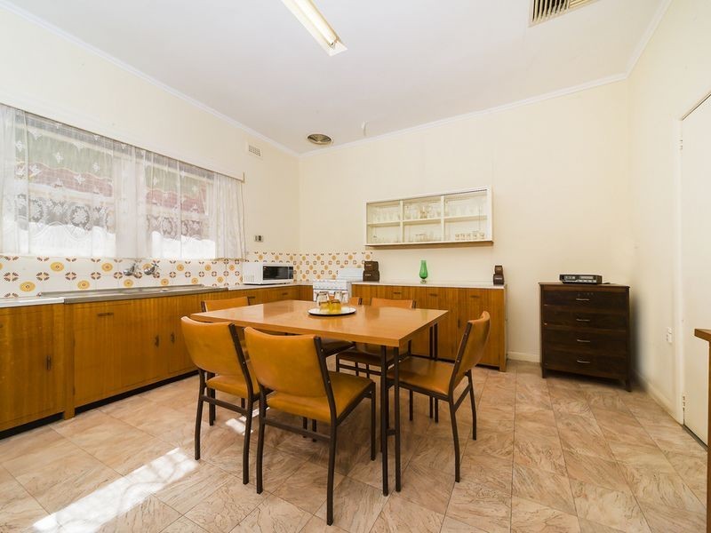 82 Paxton Street, Willaston SA 5118