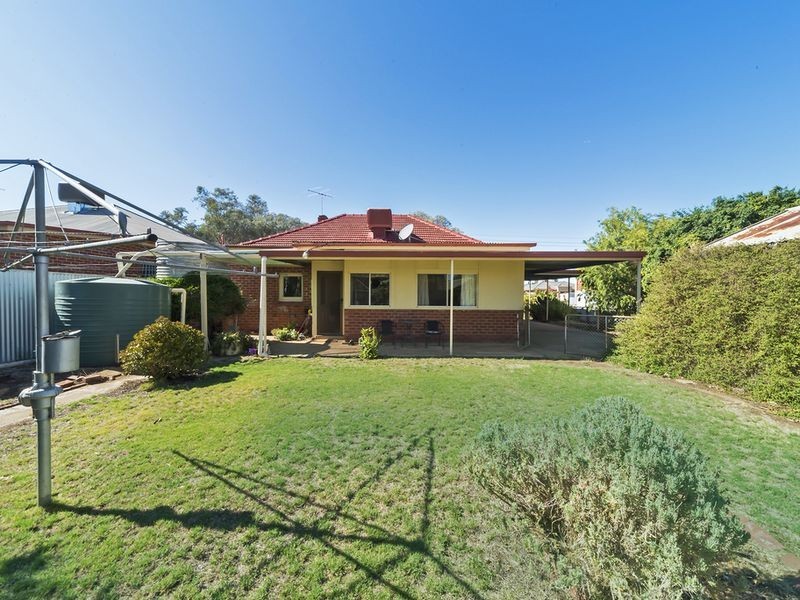 82 Paxton Street, Willaston SA 5118