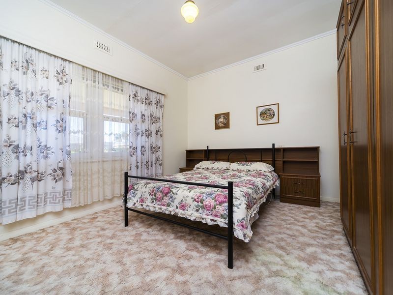 82 Paxton Street, Willaston SA 5118