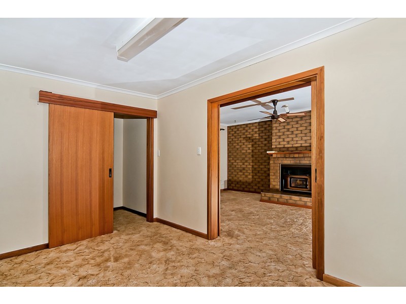 60 Lyndoch Road, Gawler East SA 5118