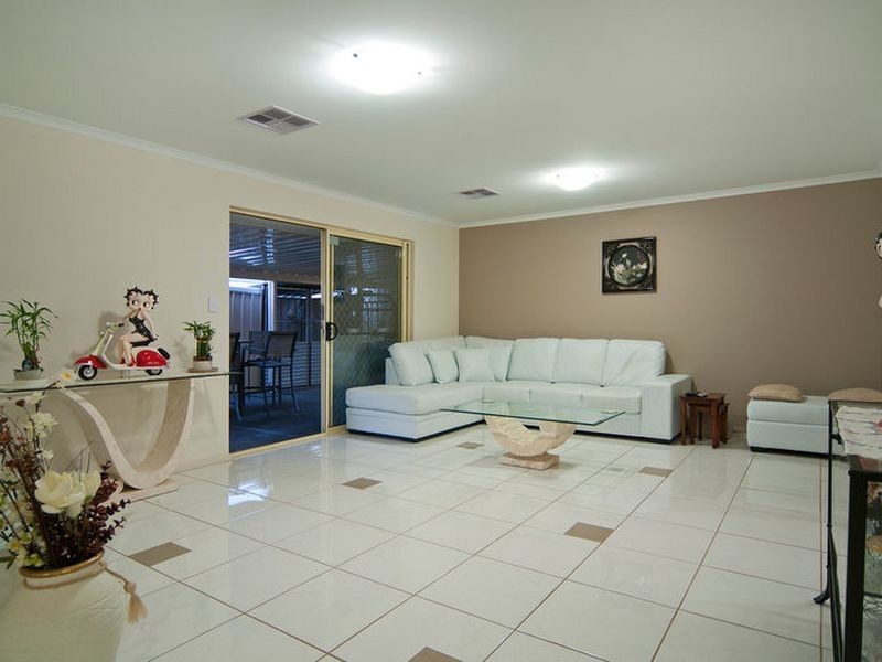 13 Roche Street, Freeling SA 5372