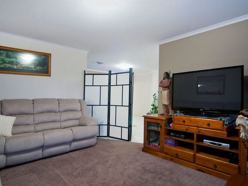 13 Roche Street, Freeling SA 5372