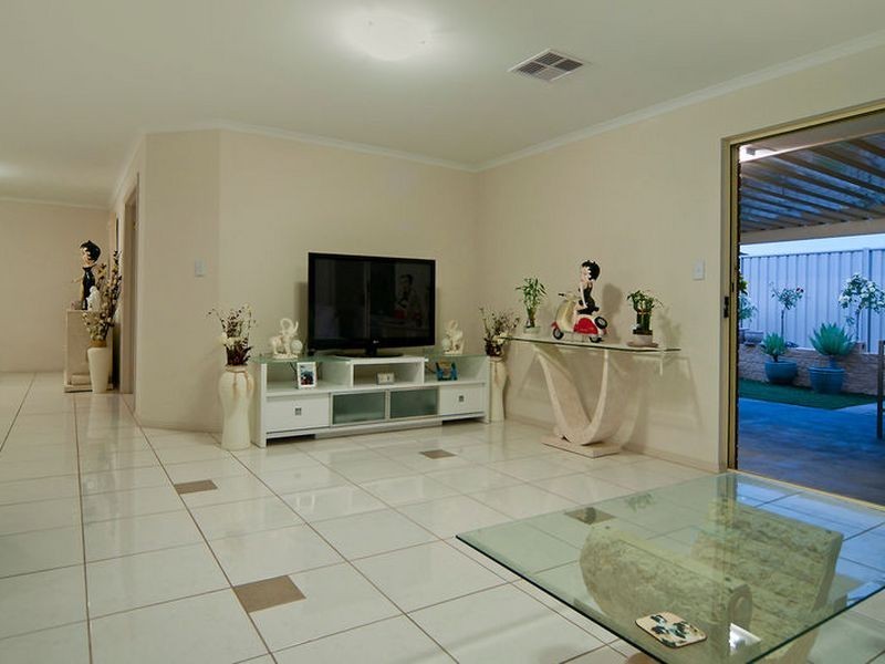 13 Roche Street, Freeling SA 5372