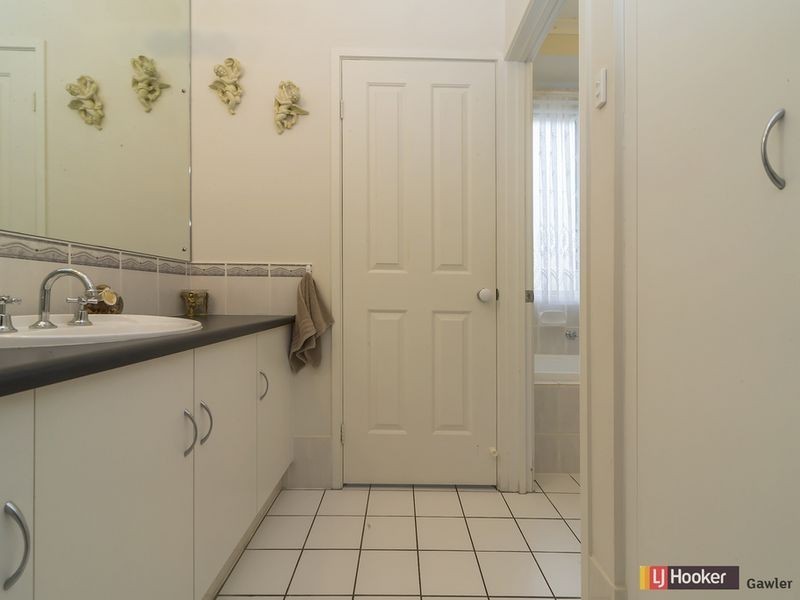 4 Sable Grove, Two Wells SA 5501