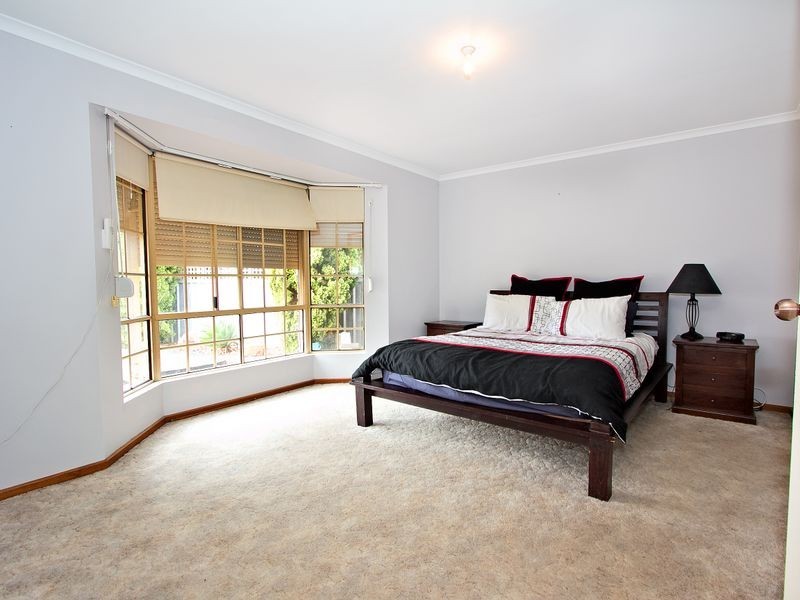 2 Symes Court, Willaston SA 5118