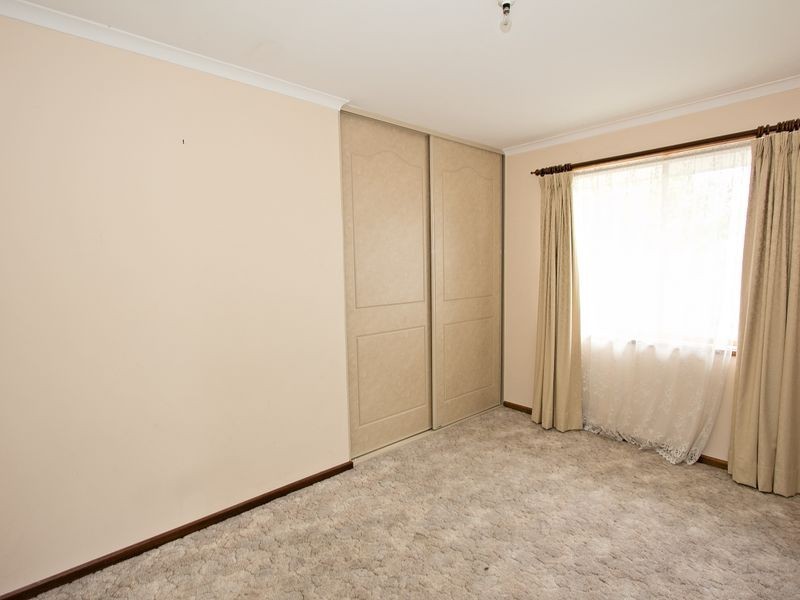 2 Symes Court, Willaston SA 5118