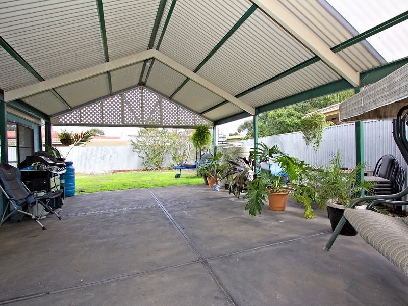 2 Symes Court, Willaston SA 5118