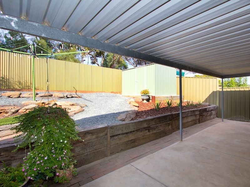 8 Bright Street, Willaston SA 5118