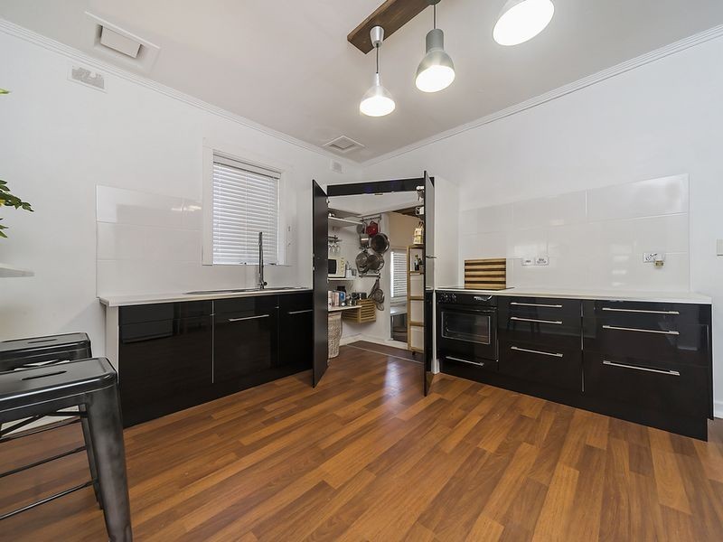 15 High Street, Willaston SA 5118