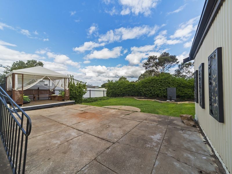 15 High Street, Willaston SA 5118