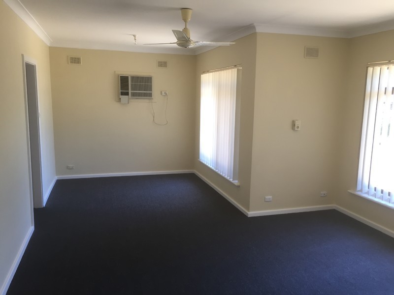 24 Iveleray Avenue, Salisbury East SA 5109