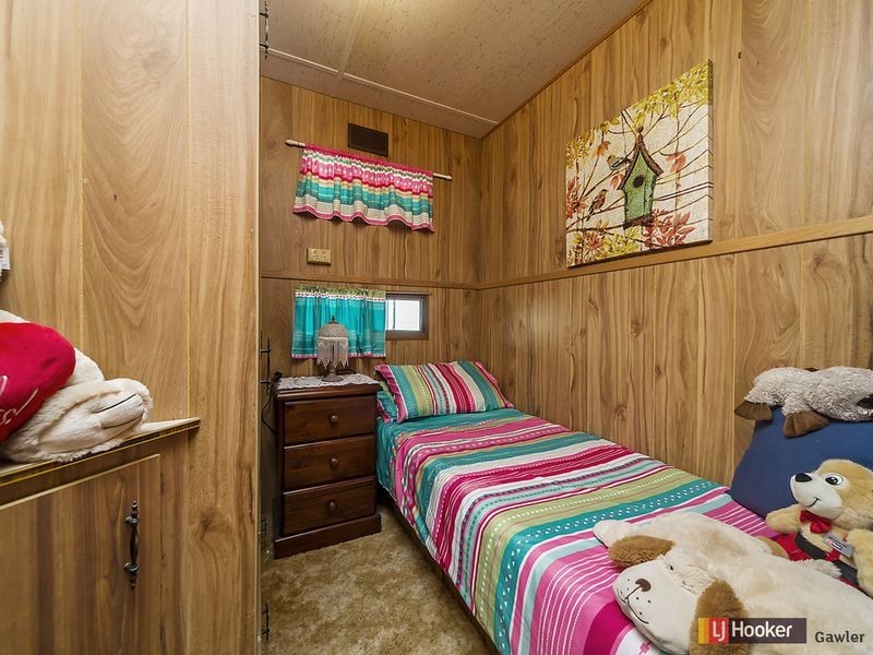 106 The Boulevard, Hillier SA 5116