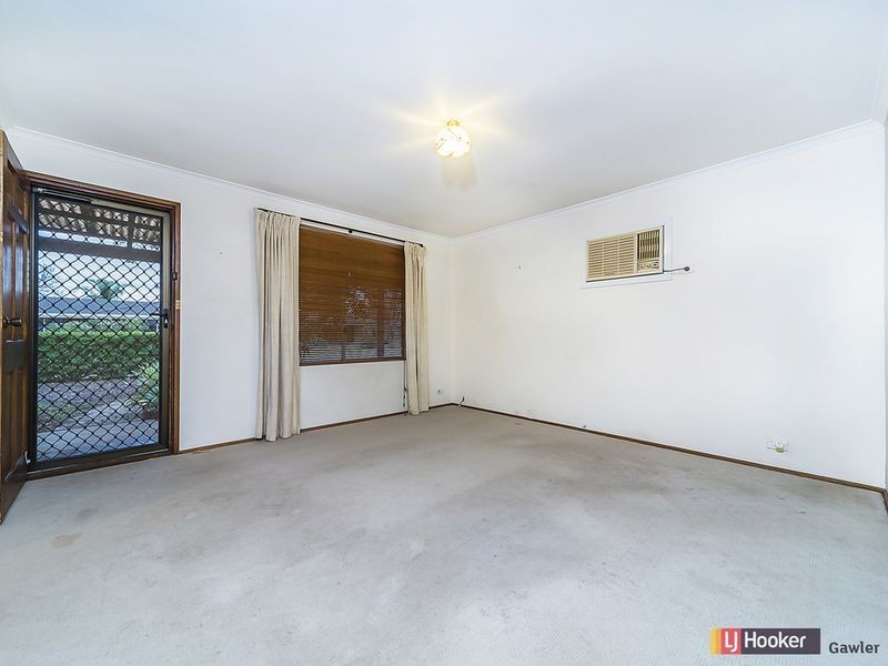 6 Young Terrace, Evanston Gardens SA 5116