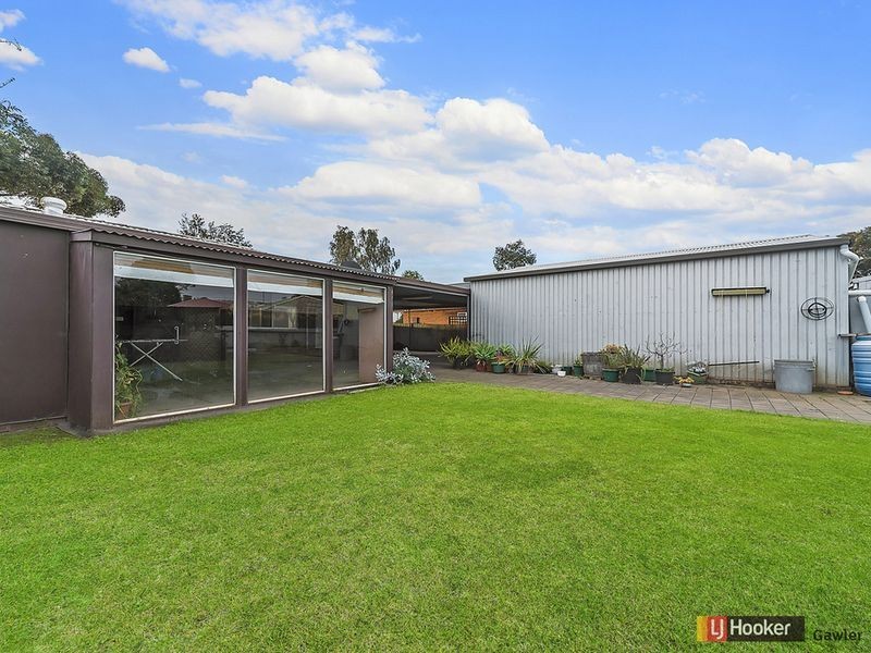 6 Young Terrace, Evanston Gardens SA 5116