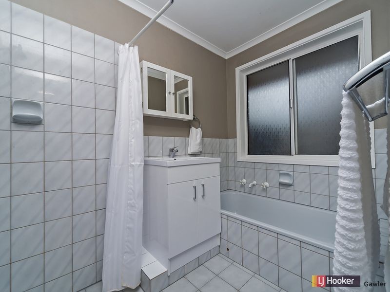 5 Rogash Court, Evanston Park SA 5116