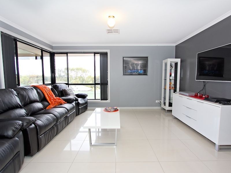 59 Songlark Grove, Hewett SA 5118