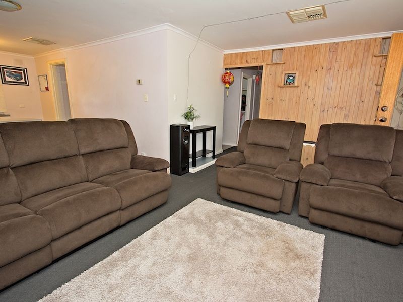 37 Stratton Road, Elizabeth Downs SA 5113