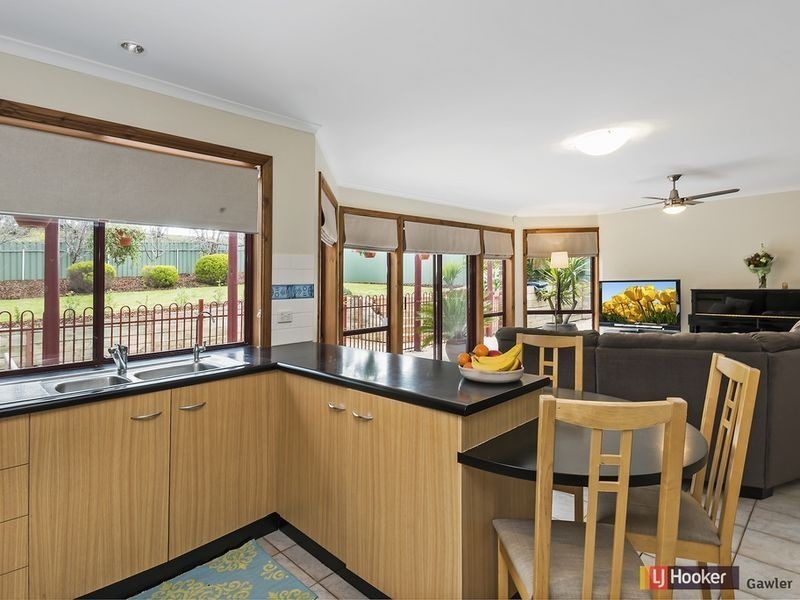 8 Finch Place, Hewett SA 5118