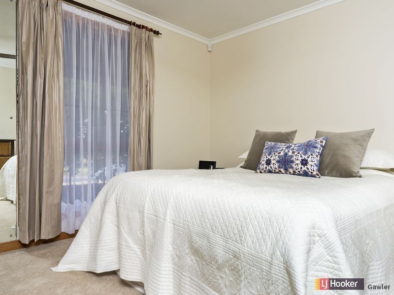 8 Finch Place, Hewett SA 5118