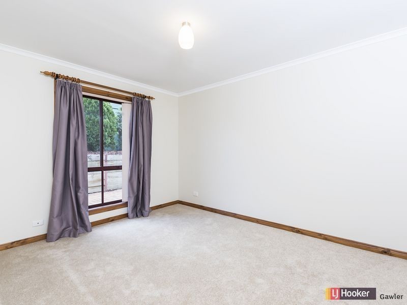 8 Finch Place, Hewett SA 5118