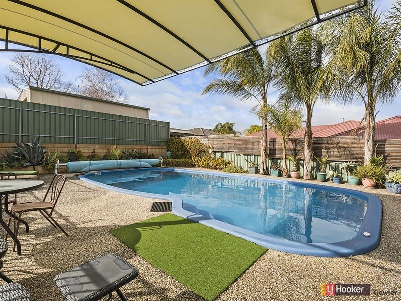 1 McKinlay Drive, Hewett SA 5118