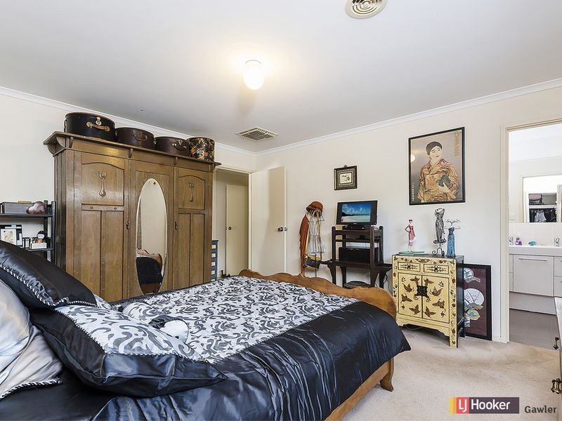 1 McKinlay Drive, Hewett SA 5118