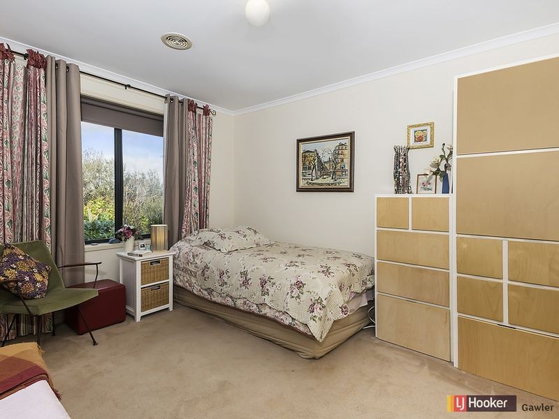 1 McKinlay Drive, Hewett SA 5118