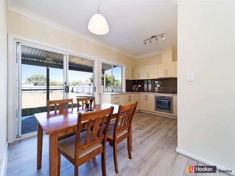 10 Centenary Avenue, Balaklava SA 5461