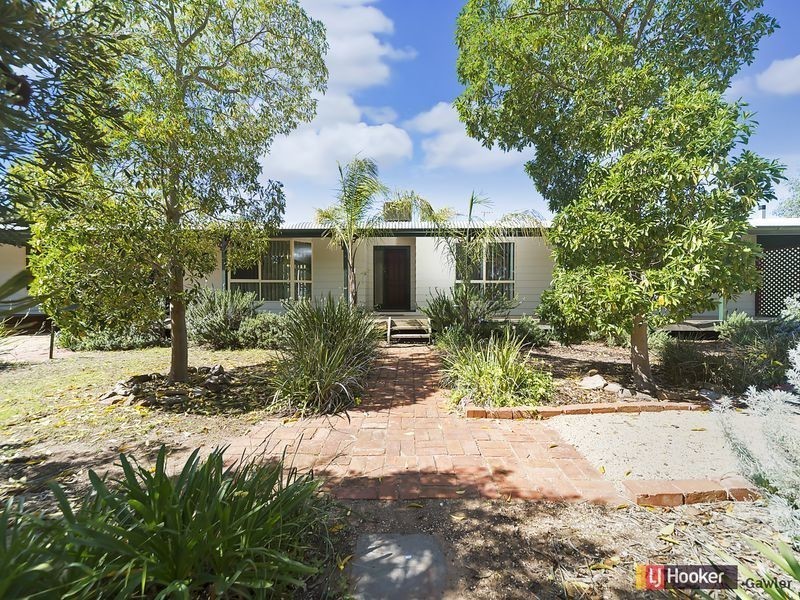 16 James Road, Lewiston SA 5501