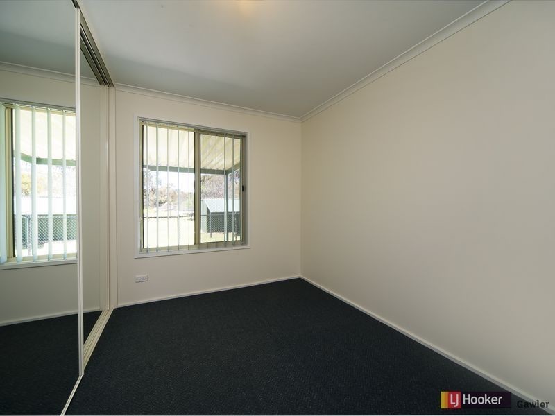 16 James Road, Lewiston SA 5501