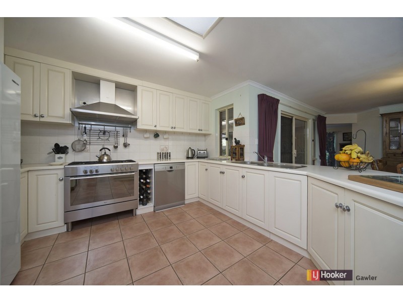 10 Purcell Grove, Evanston Park SA 5116