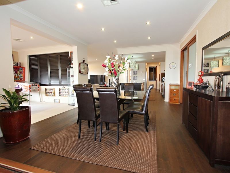 2 Finnis Street, Blakeview SA 5114
