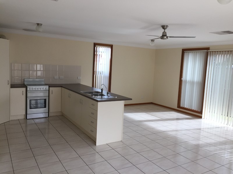 4/16 Birkett Street, Evanston SA 5116