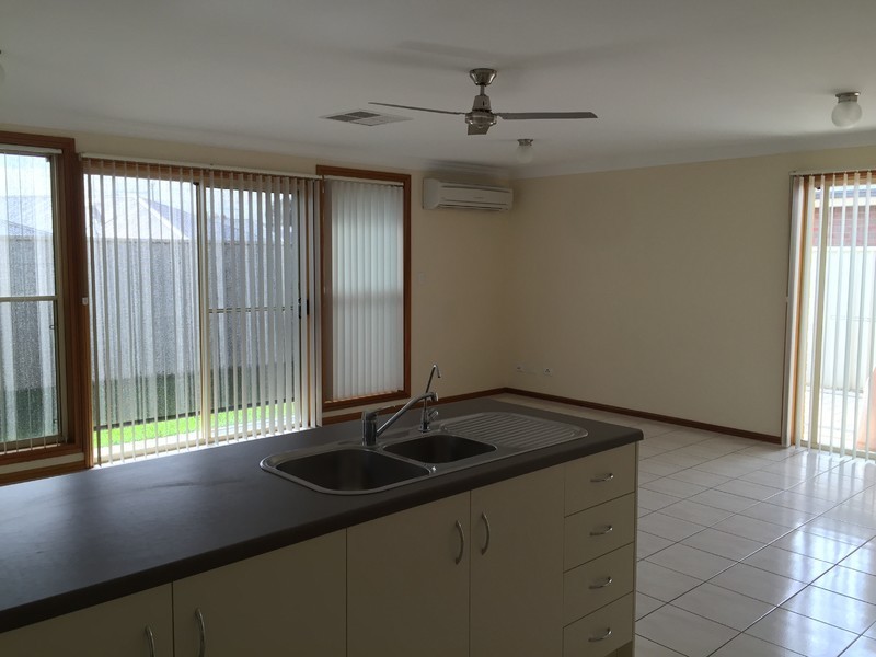 4/16 Birkett Street, Evanston SA 5116