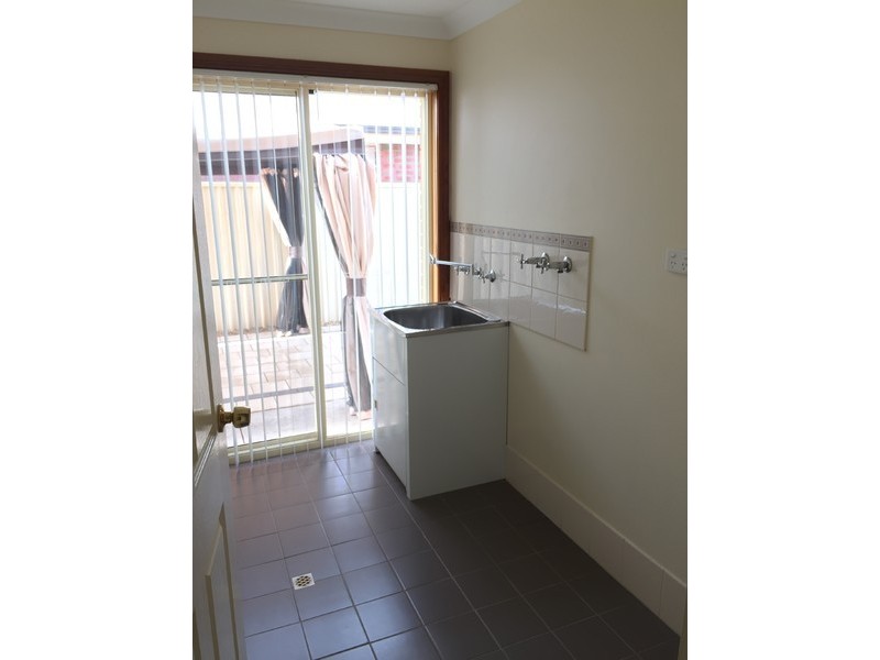 4/16 Birkett Street, Evanston SA 5116