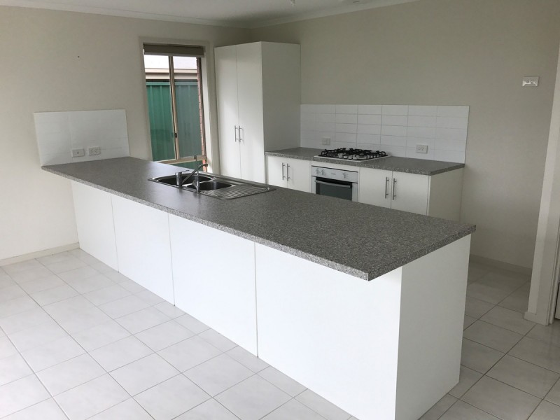 8 Garrad Street, Blakeview SA 5114
