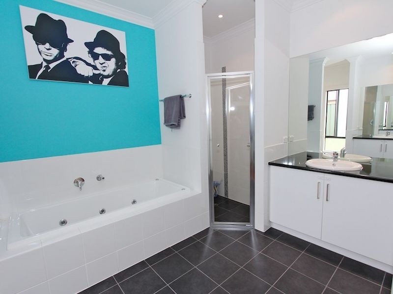 98 Kingfisher Drive, Hewett SA 5118