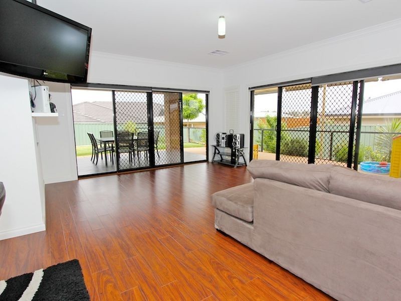 98 Kingfisher Drive, Hewett SA 5118