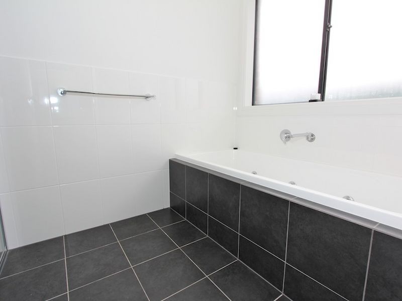 98 Kingfisher Drive, Hewett SA 5118