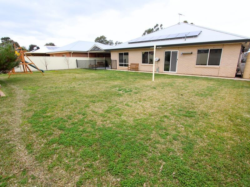 9 Cherry Street, Gawler South SA 5118