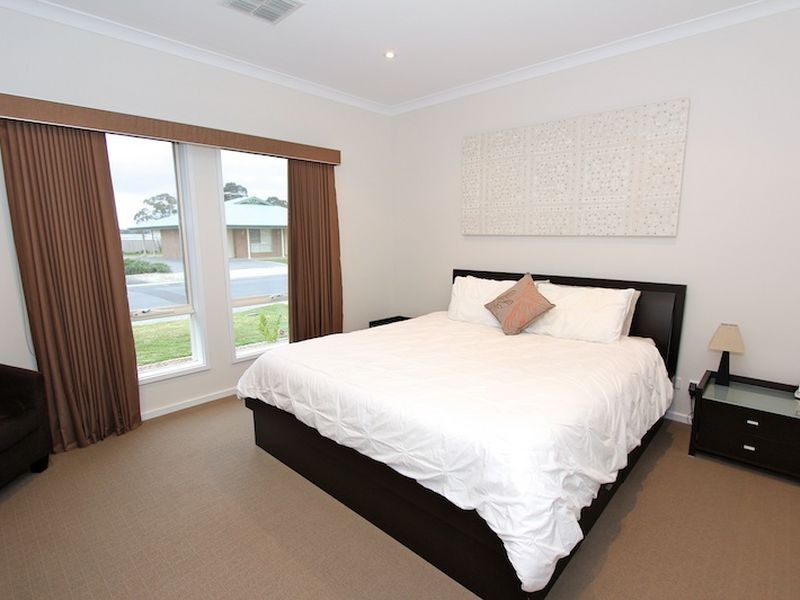 9 Cherry Street, Gawler South SA 5118