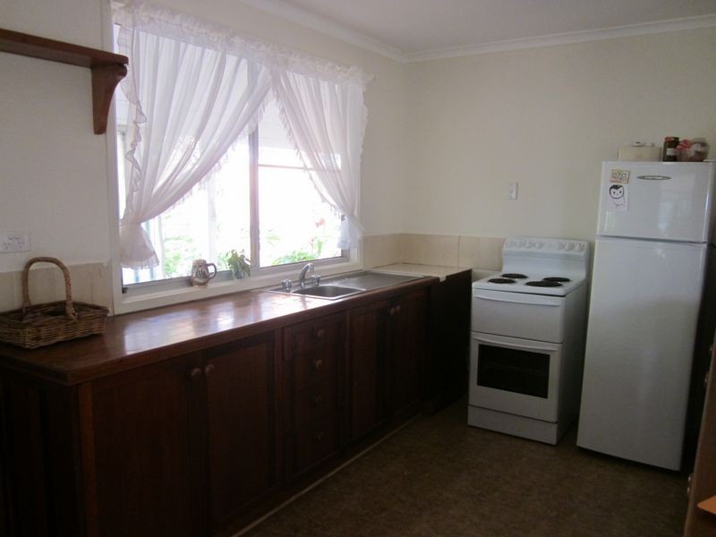 18 Elliott Avenue, Alstonville NSW 2477